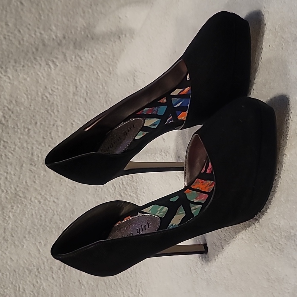 Madden Girl's platform heels